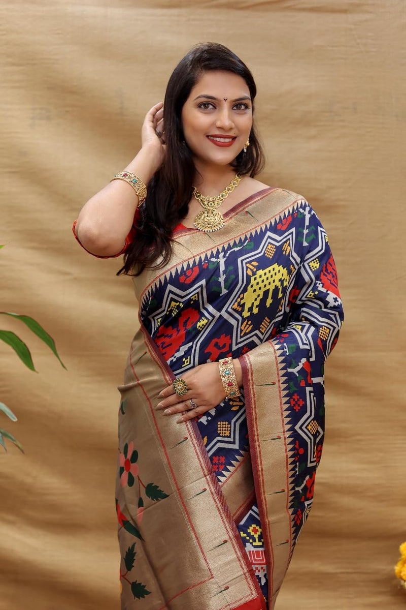 AMIRAT Paithani Patola Silk Beautiful saree For Women | Woven Zari Saree With Blouse Piece (Navy Blue) - Image 3