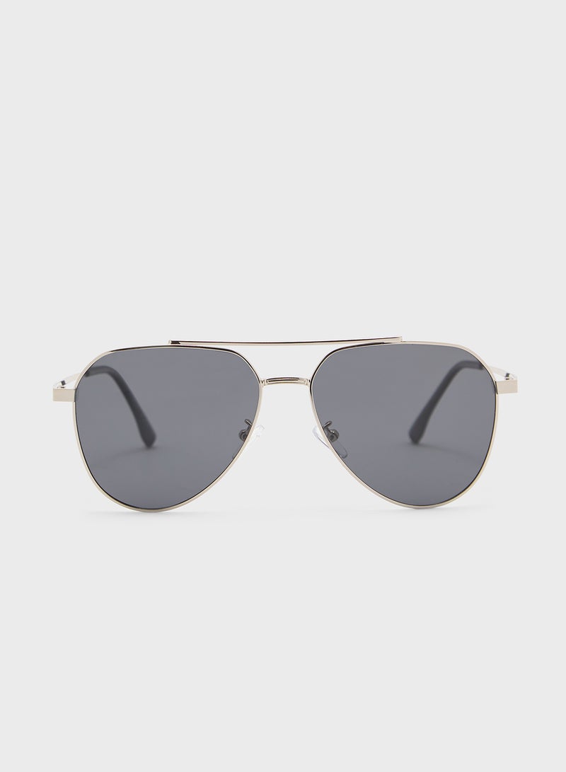 Robert Wood Polarized Lens Classic Aviator Sunglasses  - Image 2