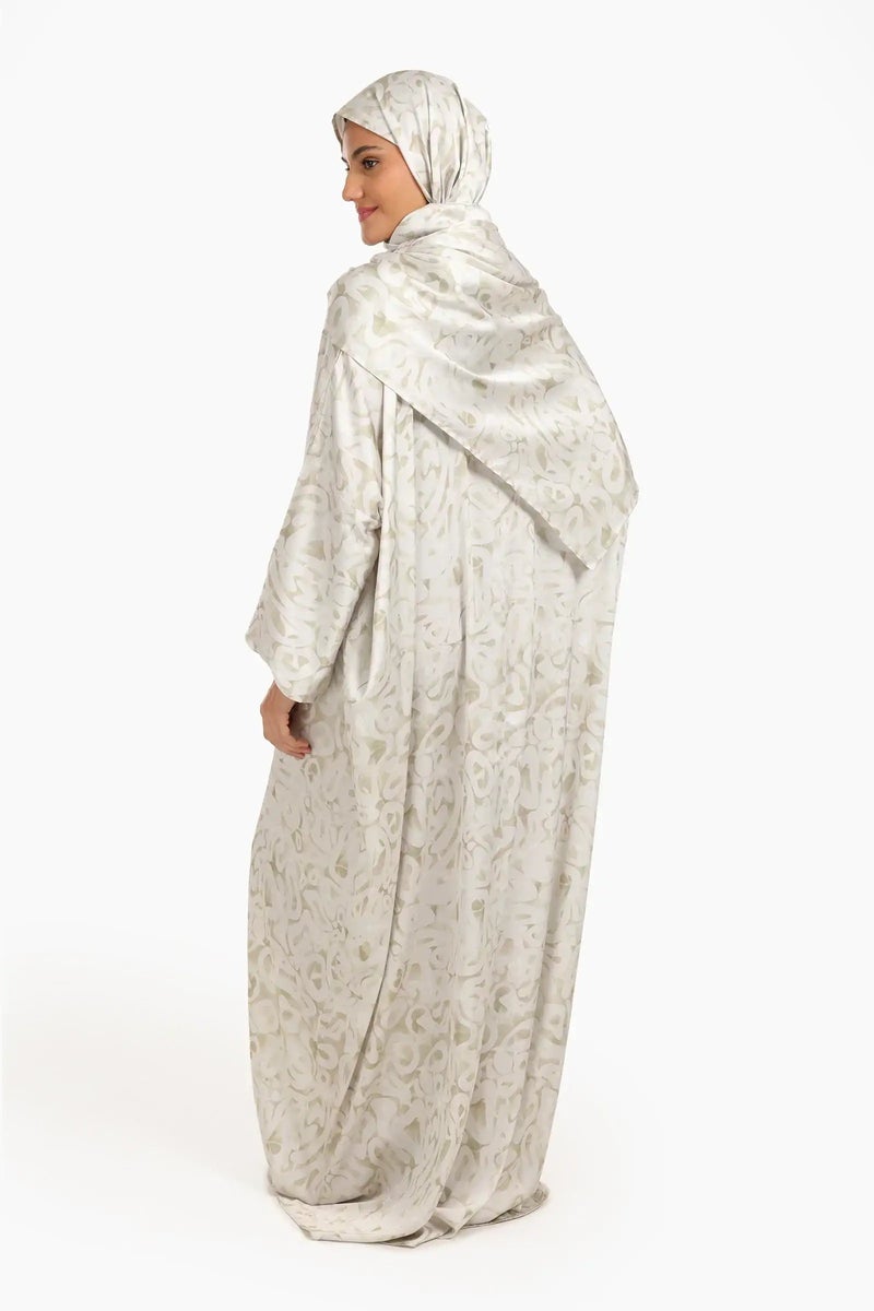 Carina Printed Prayer Isdal - Image 4