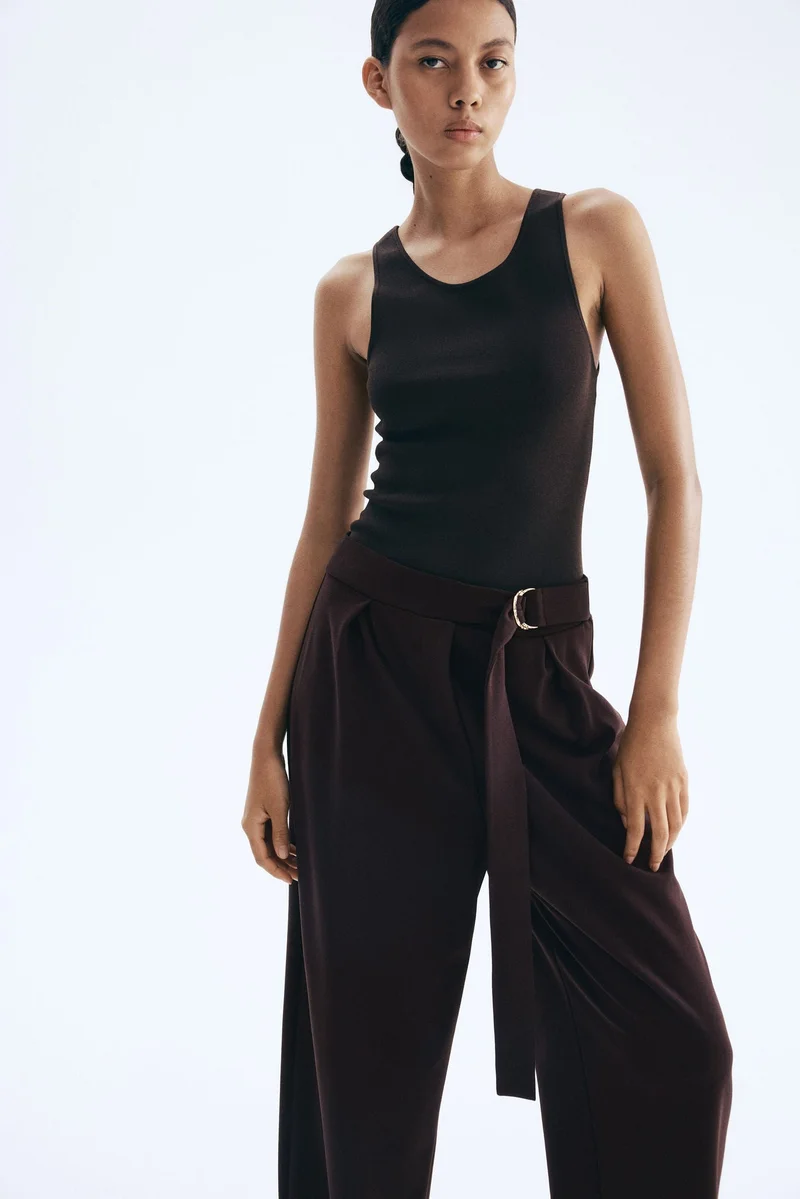 اتش اند ام بنطلون بحزام