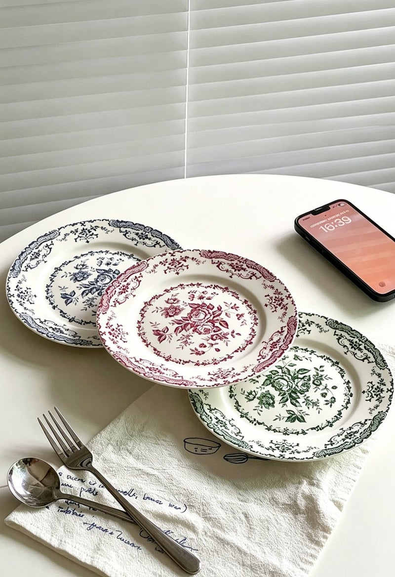 1 set of 8 Inch European style retro rose flower meal disc, lace relief plate, cake dessert disc - Image 3