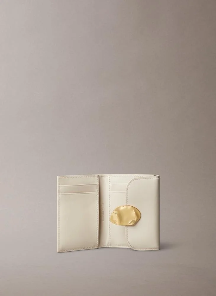 CALVIN KLEIN Causal Stone Lock Trifold Wallet