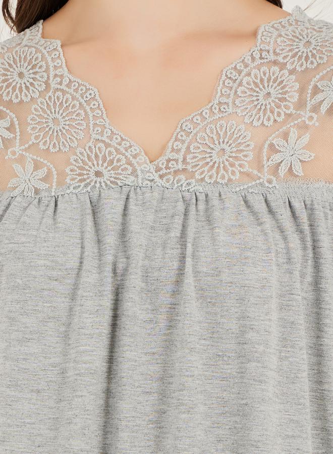 Styli Solid Ruffled Hem Nightdress with Lace Insert - Image 3