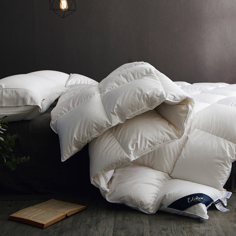 Globon Globon Fusion White Down Comforter King SizeHeavy Weight Duvet Insert for Winter Ultra Soft Noiseless Shell with 8 Corner Tabs White 