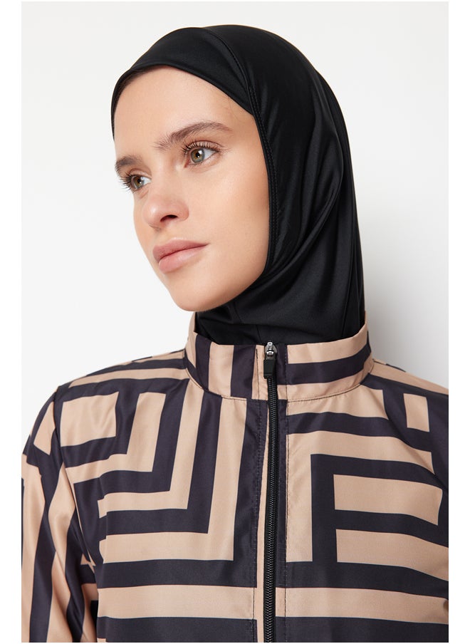 trendyol طقم ملابس سباحة من 4 قطع بنقشة الجمل مغطى بالكامل TCTSS23CF00036  - Image 3