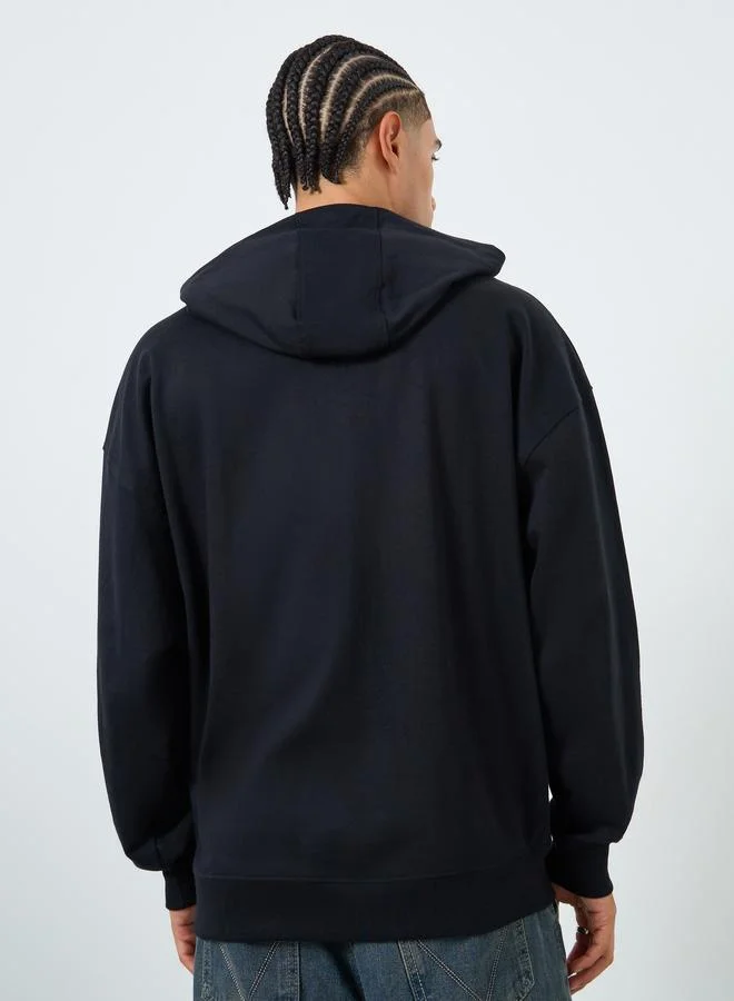 Styli Men Black Snoopy Graphic Print Oversized Hoodie