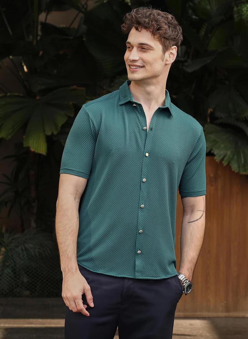 Campus Sutra Men's Teal Green Warp-Tactile Shirt