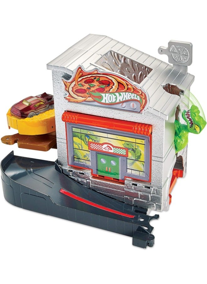 Hot Wheels Hot Wheels City Downtown Pizza Toss Playset Asst.  - Image 2