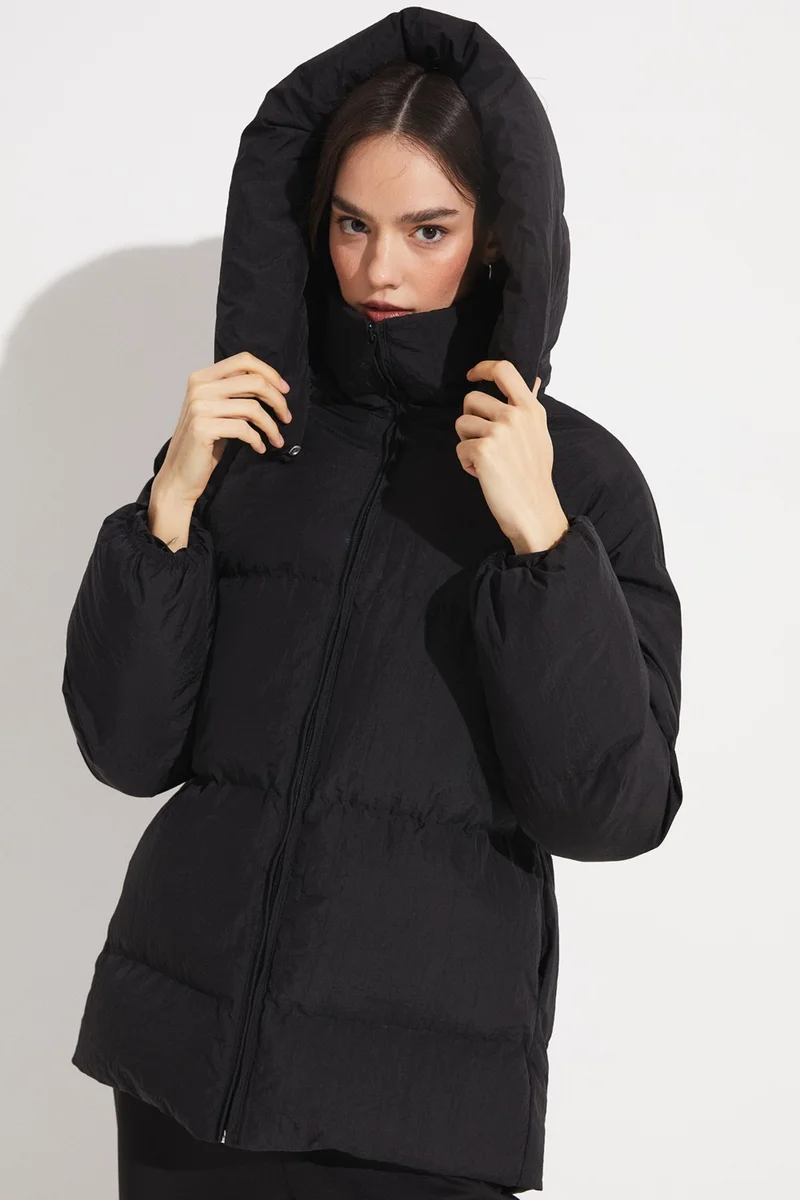 جون Women's Hoodie Coat
