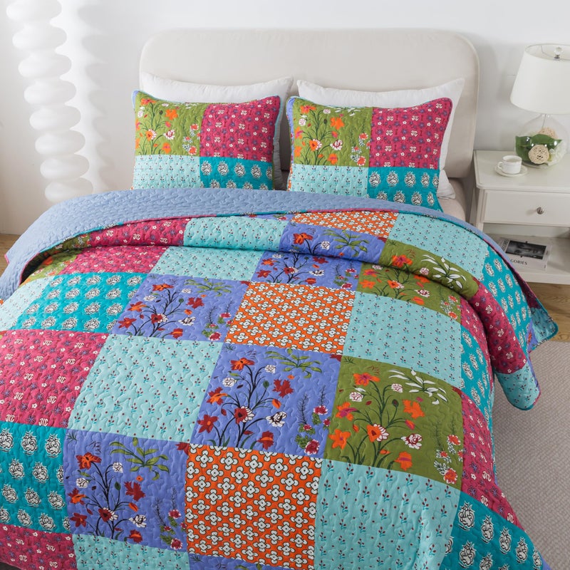 SLPR All is Bright 3-Piece Quilt Set â€“ King Size with 2 Shams, Summer Lightweight Quilted Bedspread with Colorful Patchwork, Bohemian Vintage-Inspired Bedding for All Seasons - Image 4