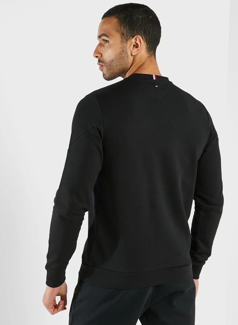 TOMMY HILFIGER Essential Sweatshirt