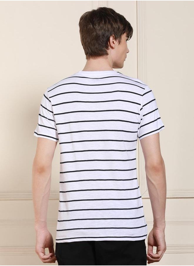 Dennis Lingo Printed Short Sleeves T-Shirt by Styli  - Image 4