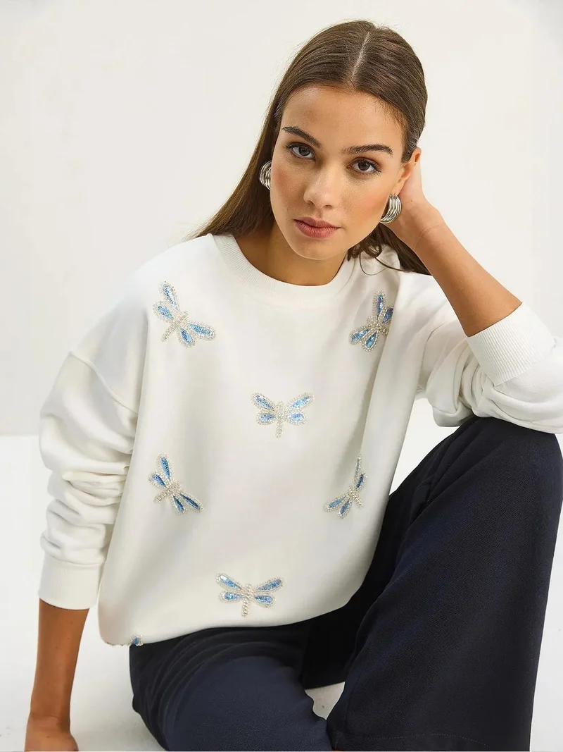 Bianco Lucci Dragonfly Embroidered Crew Neck Sweatshirt