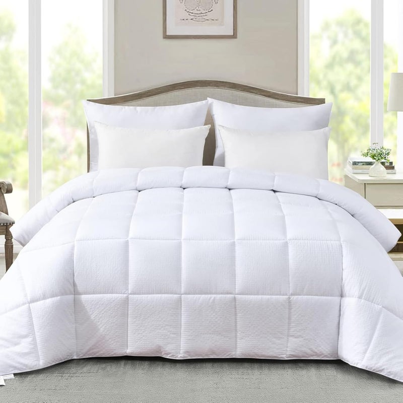 OSBED Premium Comforter Set with Cooling Bed Comforter & 2 Pillow Shams - Lightweight & Fluffy Down Alternative Duvet (White, 220 x 240cm) - Image 1