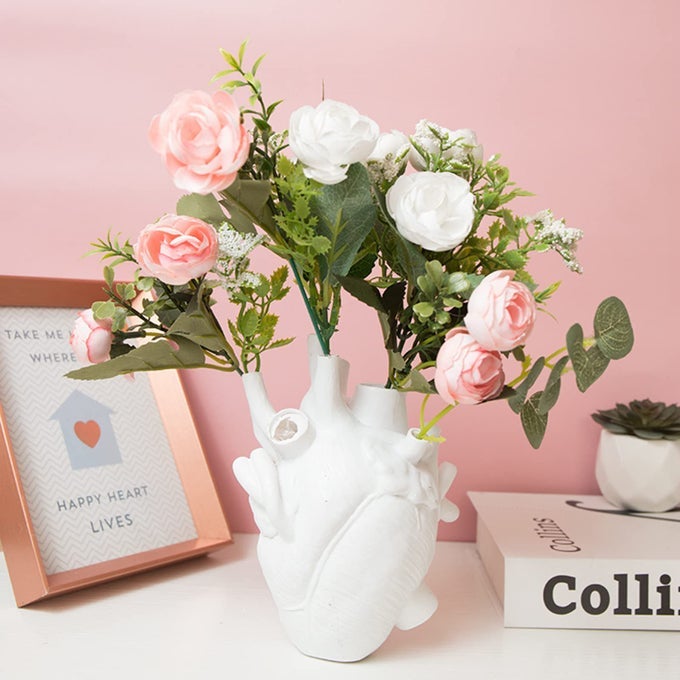 WHITE ANATOMICAL HEART VASE RESIN FLOWER POT DESKTOP ORNAMENT HEART SHAPED VASES FOR FLOWERS HEART SCULPTURES HOME DECOR 43X6 INCH