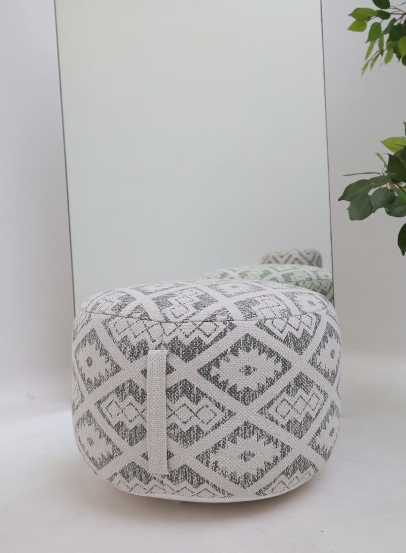 Ramsha Pouf مزخرف باللون الرمادي والأبيض مع مقبض للجلوس – PF-183 للغرفة المعيشية - Image 1