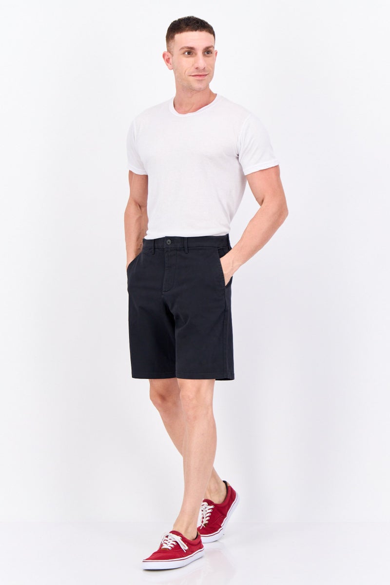 GAP شورتات تشينو للرجال بطول 10 إنش، أسود - Image 4