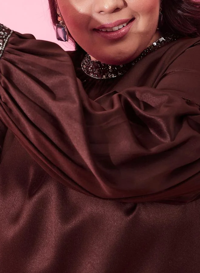 STREET 9 بلوزة ساتان مزينة من ستريت  بلس
