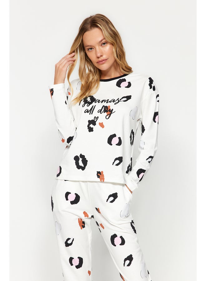 trendyol White 100% Cotton Leopard Pattern Slogan Tshirt-Jogger Knitted Pajamas Set THMAW24PT00211 - Image 3