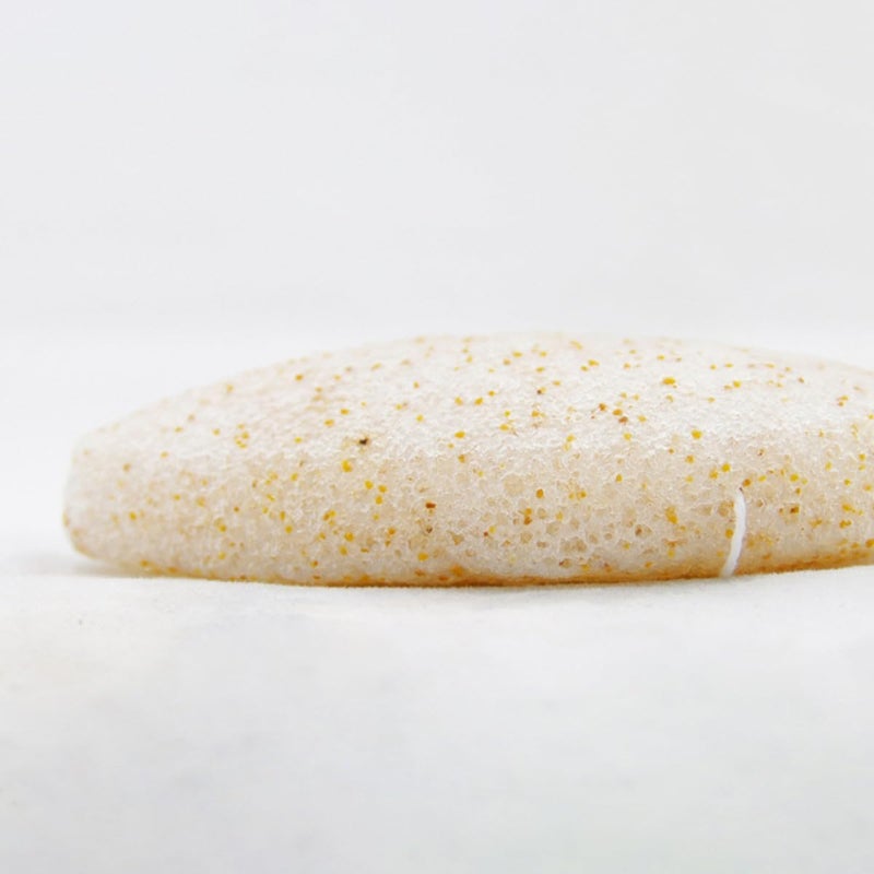2pcs Natural Walnut Seed Exfoliating Facial Cleansing Sponges Soft Makeup Remover Pads for Women Travel and Daily Skincare - Image 5