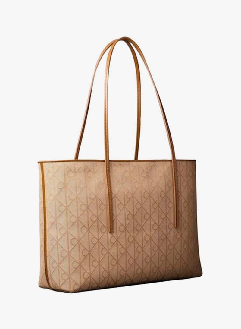 CALVIN KLEIN Emblem Logo Jacquard Tote Bag With Pouch - Image 2