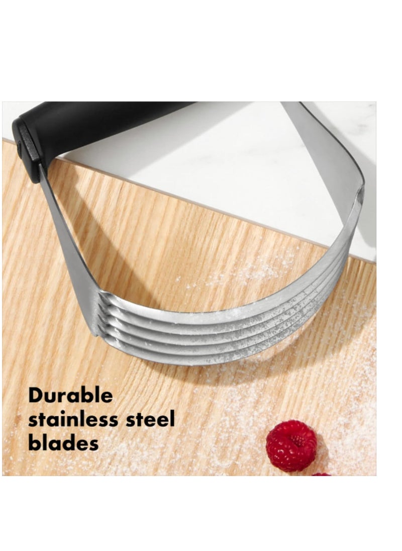 OXO OXO Good Grips Stainless Steel Dough Blender and Cutter  - Image 3