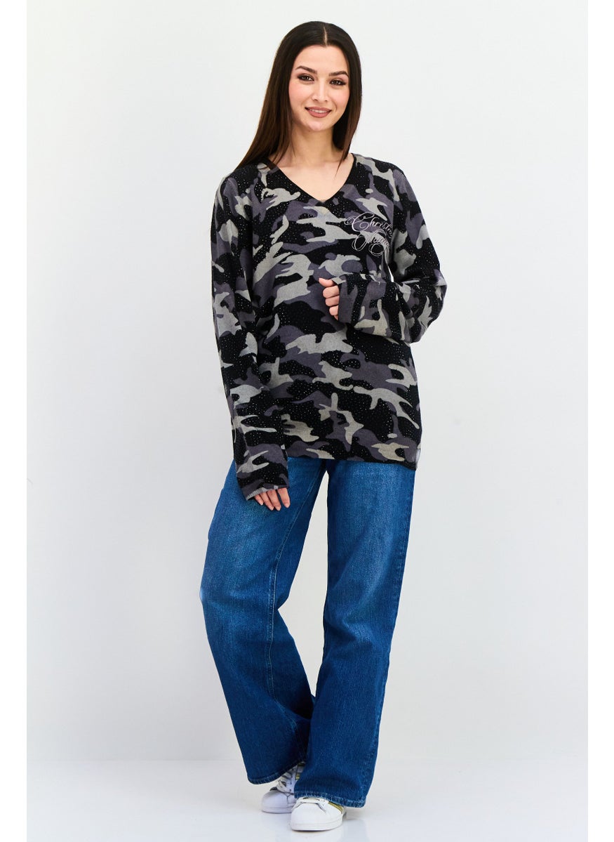 CHRISTIAN AUDIGIER Women V-Neck Camouflag Sweater, Black Combo  - Image 4
