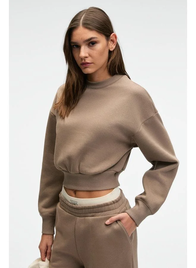 Grimelange KARALIS Women's Cotton Crew Neck Crop Vizon Sweatshirt.
