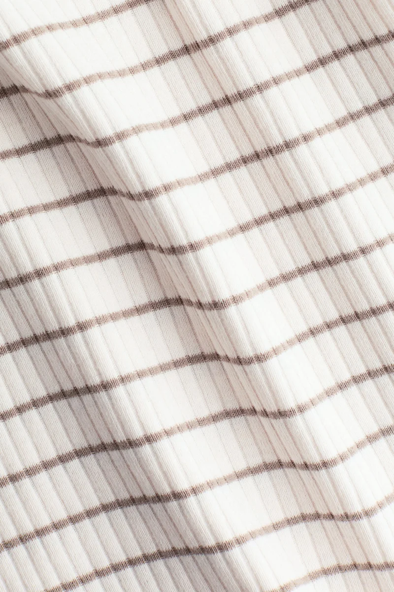 اتش اند ام طقم من القطن المطاطي