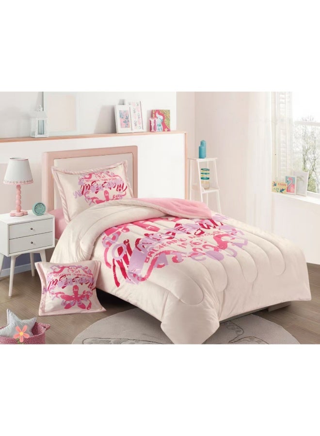 سمارت هوم مفرش سرير أطفال شتوي فخم 4 قطع وجهين مخمل وفرو ناعم بتصميم عصري ومريح – طقم مفارش سرير دافئ  مناسب لغرف الأولاد والبنات – مفرش شتوي فخم للمنزل أو الهدايا – المقاس 170×230 سم ( المفرش بحشوة ) - Image 1