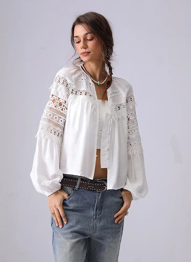 YUNIQEE White V-Neck Long Sleeves Shirt Style Top