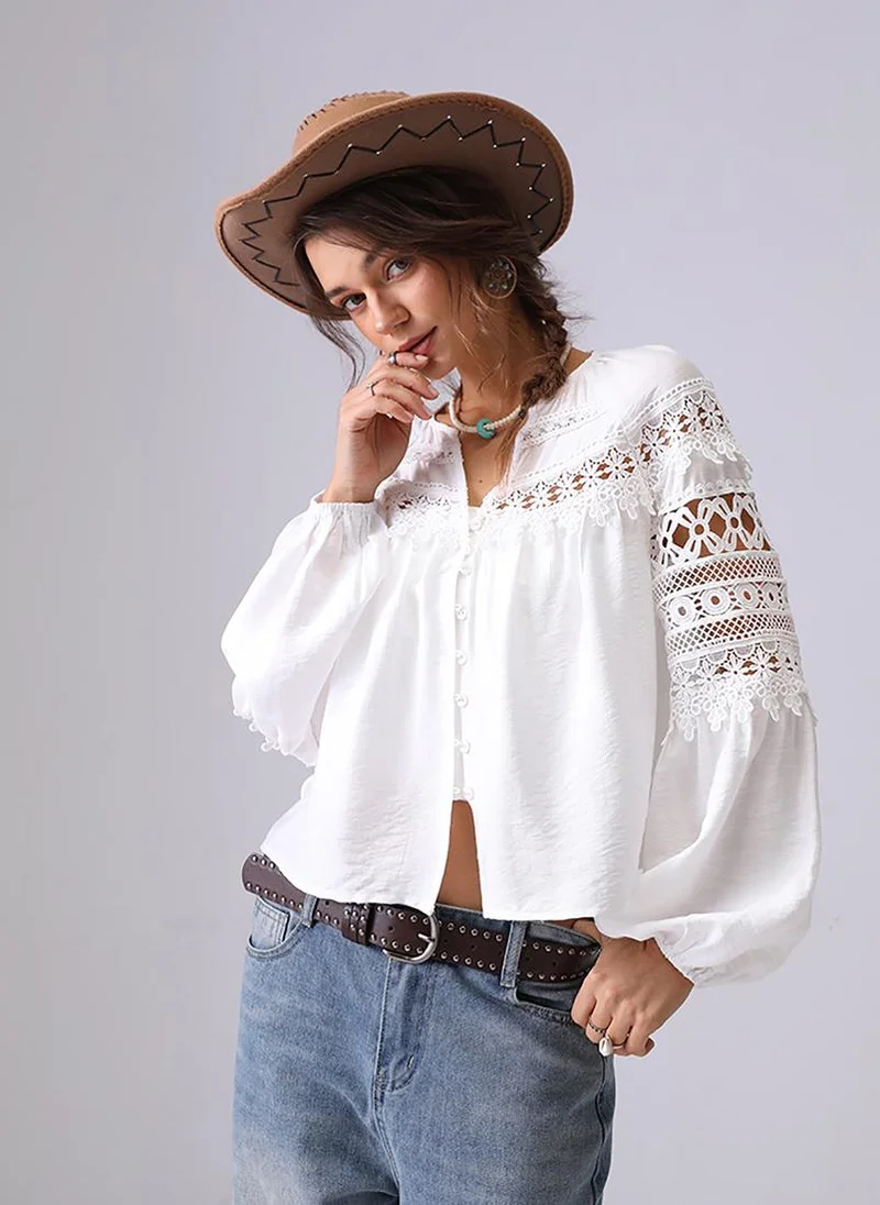 YUNIQEE White V-Neck Long Sleeves Shirt Style Top