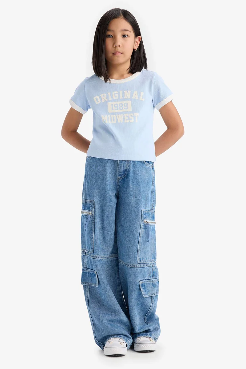 ديفاكتو Girl Slim Fit Crew Neck Printed Corduroy T-Shirt