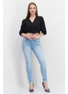 In the style Women V Neck Long Sleeve Tie Front Solid Crop Top, Black  - Image 3