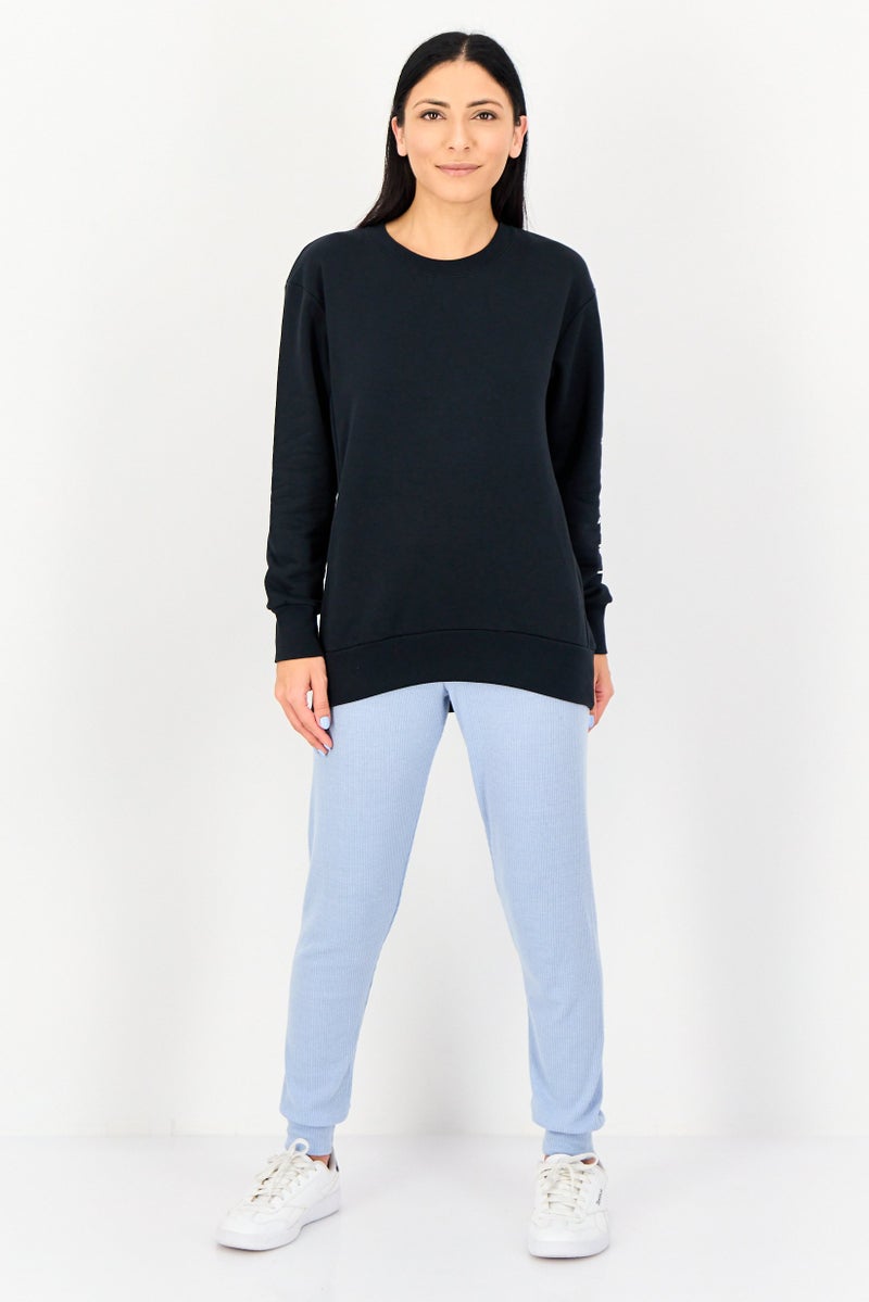 Nike Women Loose Fit Long Sleeve Training Sweatshirt, Black - Image 2