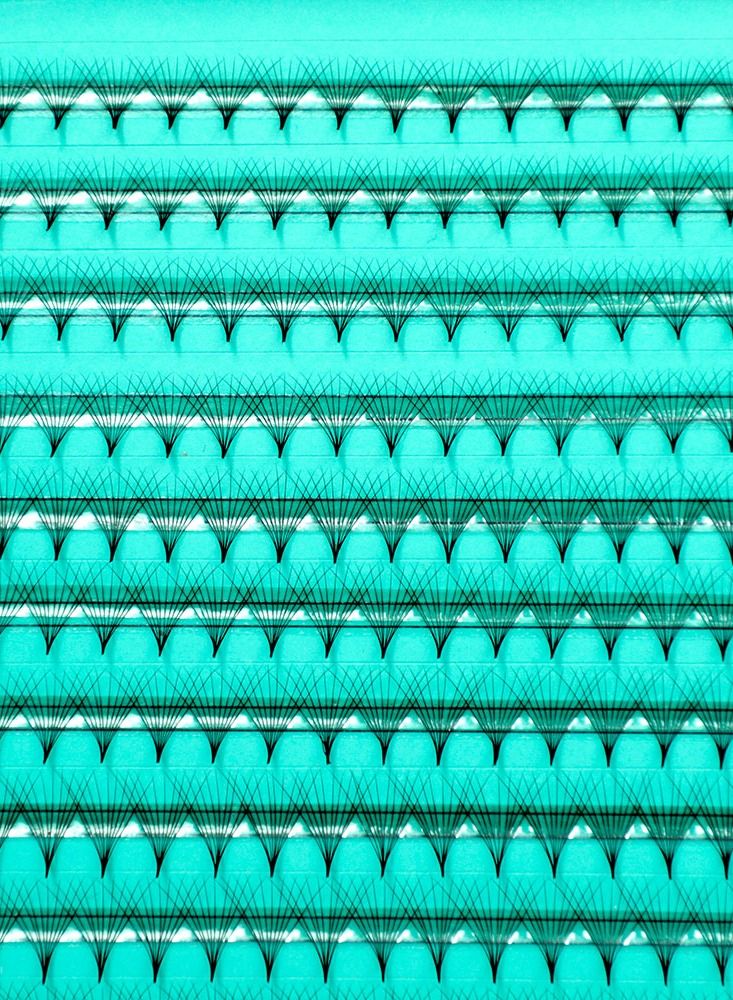 IOLITE مروحة رموش جاهزة 10D Fans Eyelash Extensions رموش C Curl 0.05T، رموش تمديد بطول 8-15 مم - Image 4