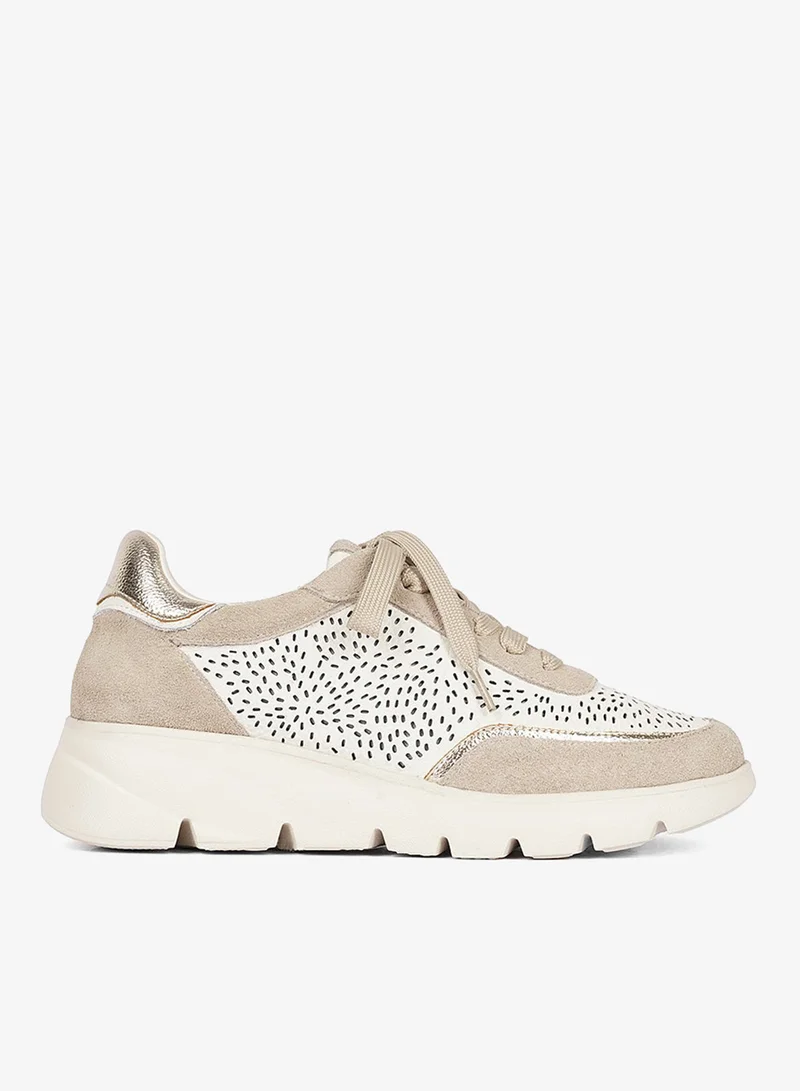 Women's chunky lace up Sneaker