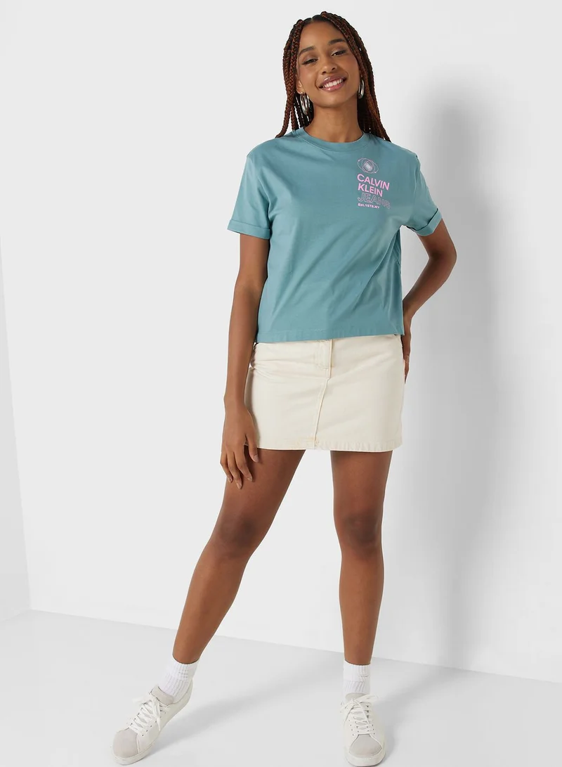 Calvin Klein Jeans Crew Neck Logo T-Shirt