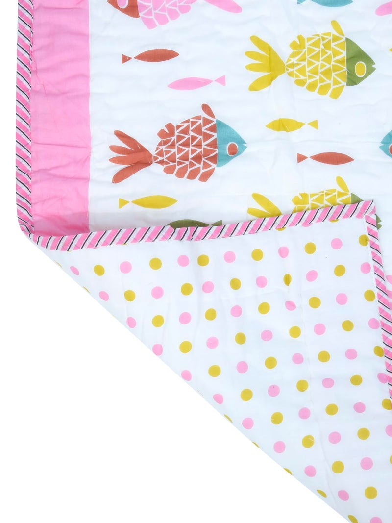 Shamrithi 100% Cotton Muslin Reversible Quilt I Kids Single Reversible Comforter I AC Blanket I Quilts I Duvet for All Seasons (Fish)  - Image 1