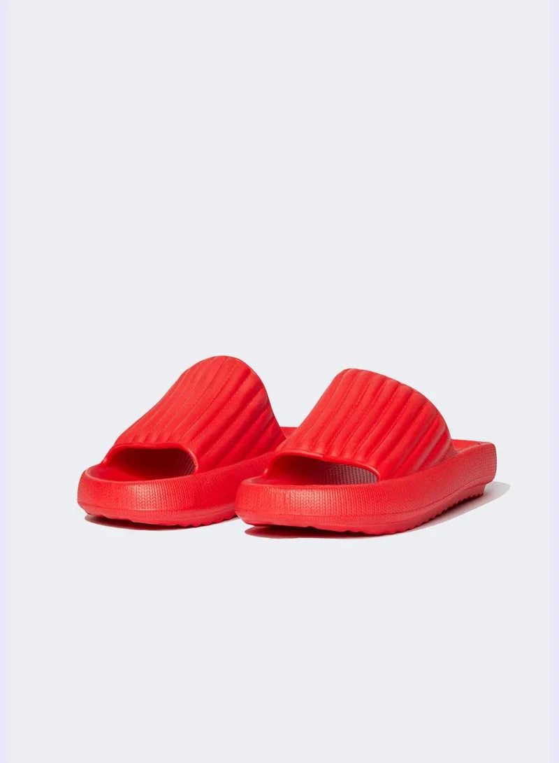 ديفاكتو Thick Sole Slippers