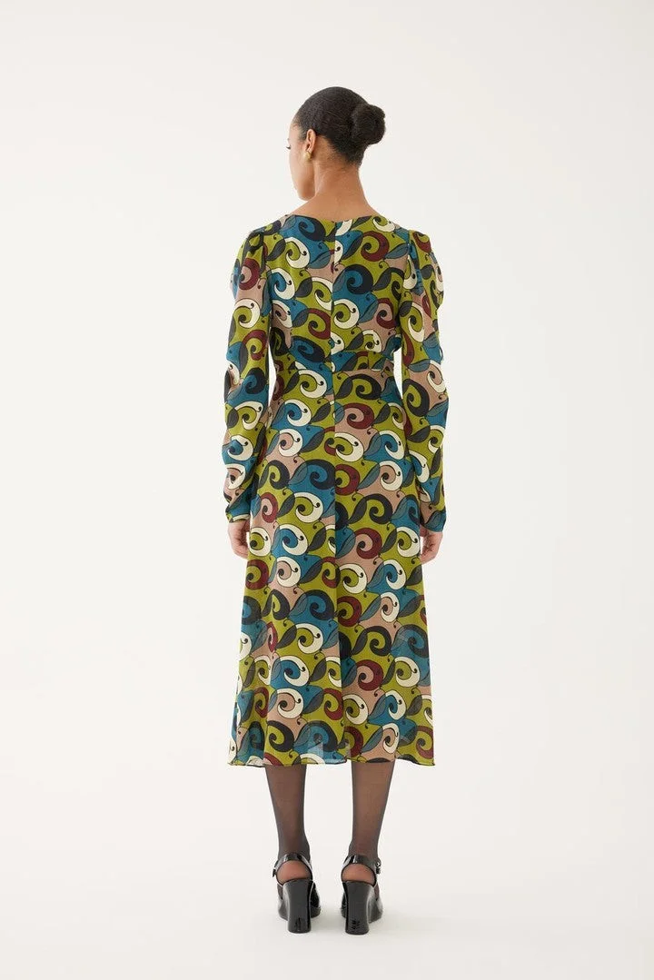 EXQUISE Modern V-Neck Batwing Dress