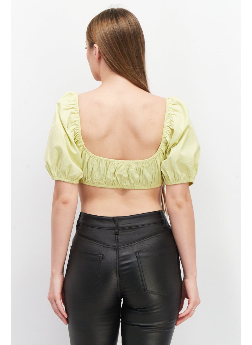 SkyLar Rose Women Square Neck Puffed Sleeve Plain Crop Top, Green  - Image 2