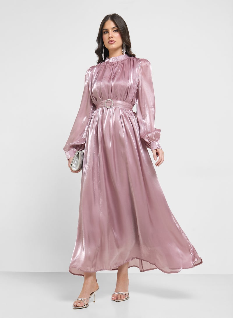 خزانة فستان بأكمام منتفخة وحزام - Image 1