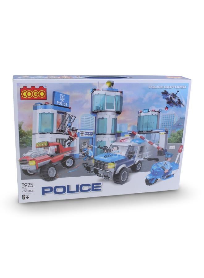 Cogo Police Station Building Blocks Set – 731 Pieces - Image 1