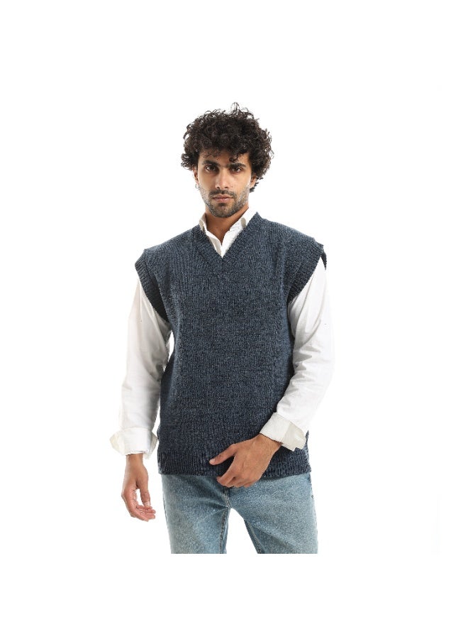 Caesar Men's V-neck sleeveless wool vest - Image 1