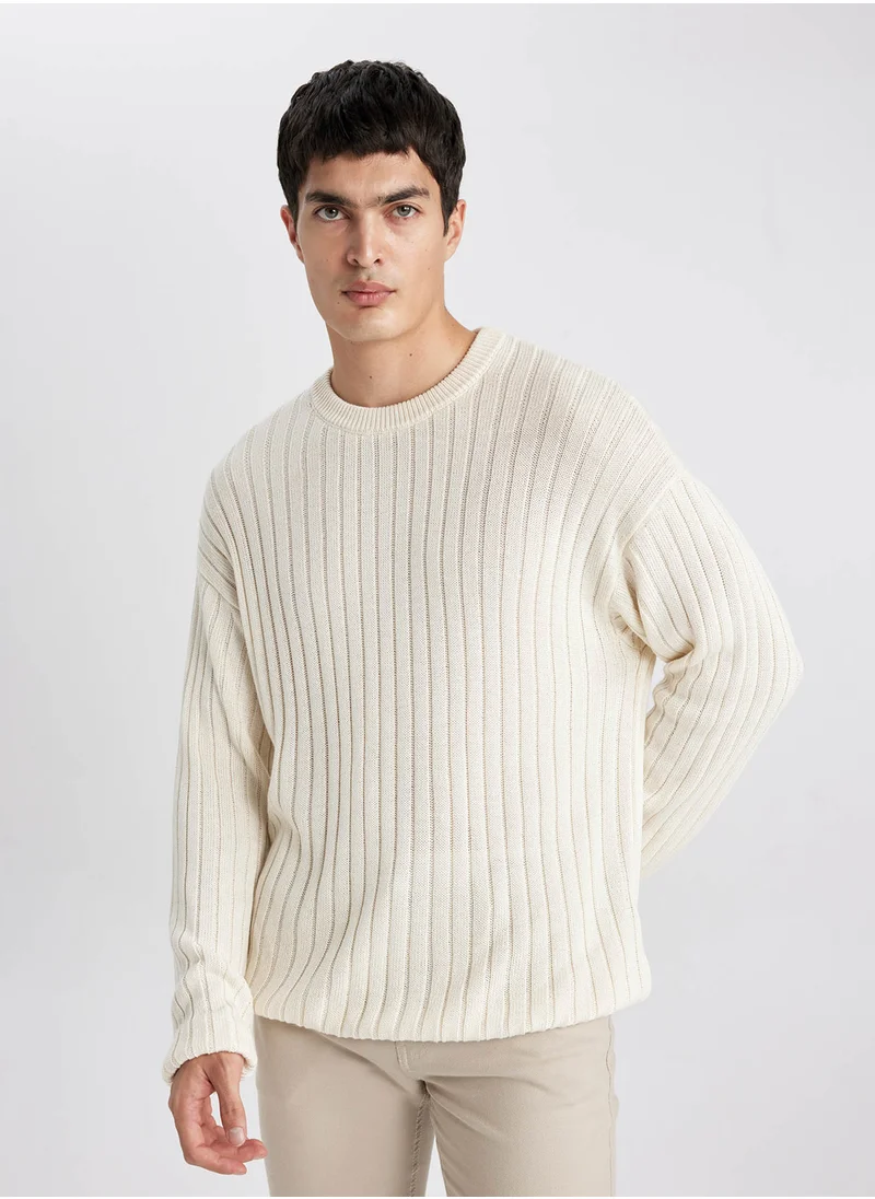 ديفاكتو Relax Fit Crew Neck Sweater