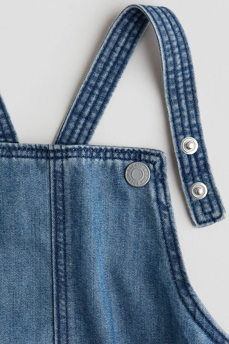 H&M Denim dungaree shorts