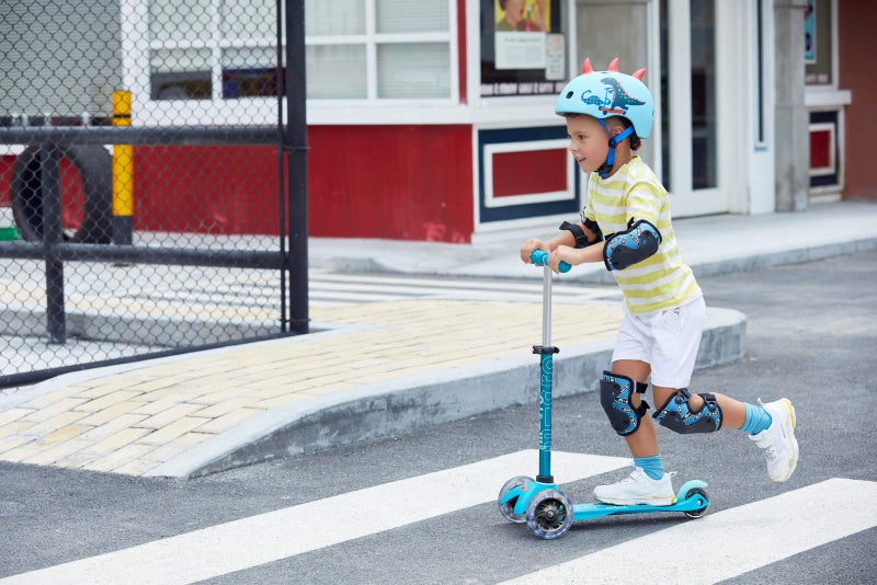 Micro Kickboard | Mini Deluxe LED | Three-Wheeled | Lean-to-Steer Swiss-Designed Micro Scooter | Motion-Activated Light-Up Wheels | Toddlers & Children Ages 2-5 - Image 5