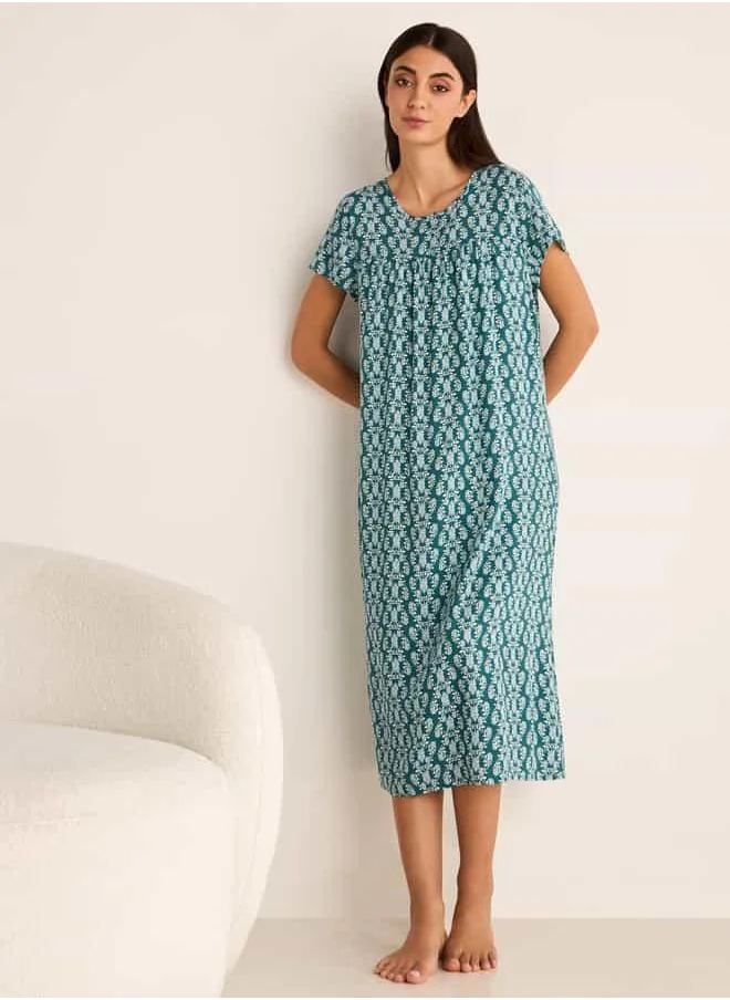 فاف All-Over Print Night Dress with Round Neck and Short Sleeves