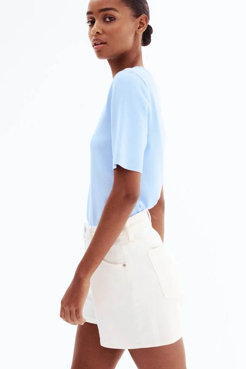 اتش اند ام شورت دنيم